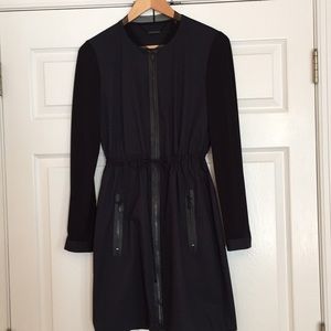 Elite tahari zip front dress